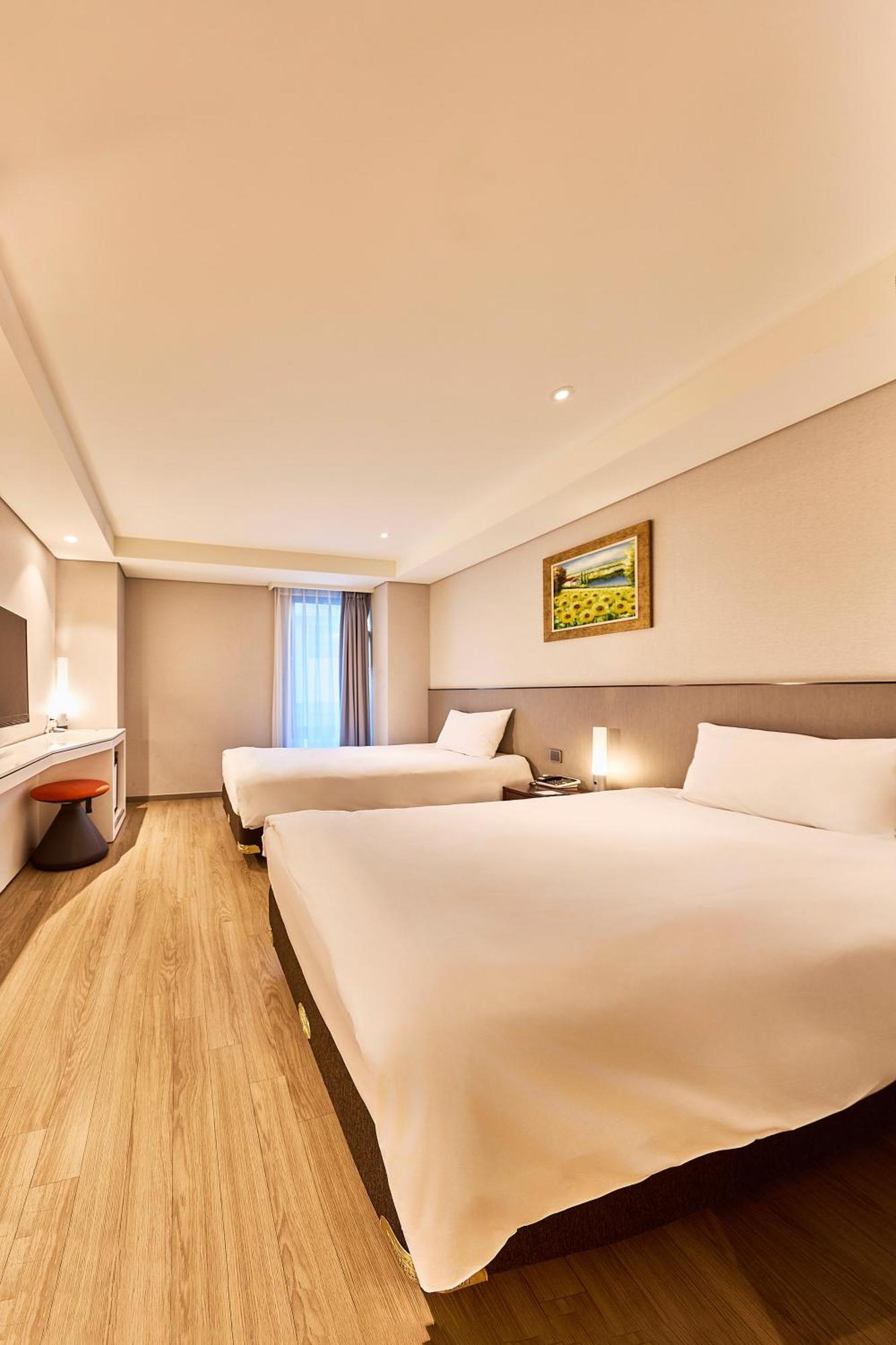 Thomas Myeongdong 3* Seoul